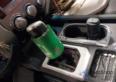 2015 Toyota Tundra Sr5 5.7L V8 z USA, uszkodzony, nr VIN 5TFEY5F14FX189263